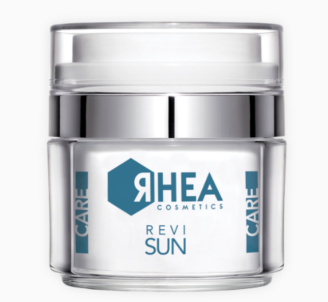 Rhea Cosmetics ReviSun - Відновлюючий крем для обличчя ДО та ПІСЛЯ сонця Rhea Cosmetics ReviSun - Відновлюючий крем для обличчя ДО та ПІСЛЯ сонця